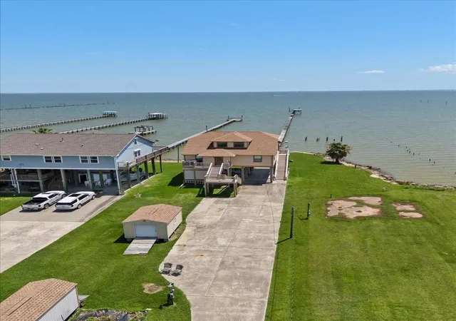 4th image of 5212 Bayside Dr, Baytown, TX 77523 | MLS# 41202312