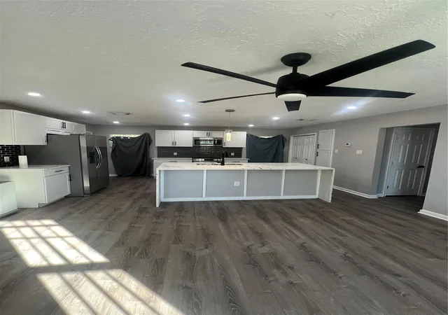 Photo 4 of Single family home for sale at 10525 Fairland Dr, Houston, TX 77051 | MLS# 84160531 | Listing updated on 2026-03-29