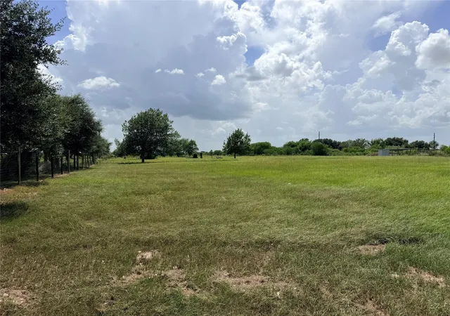 5th image of 2083 Lauren Ln, Sealy, TX 77474 | MLS# 6075283