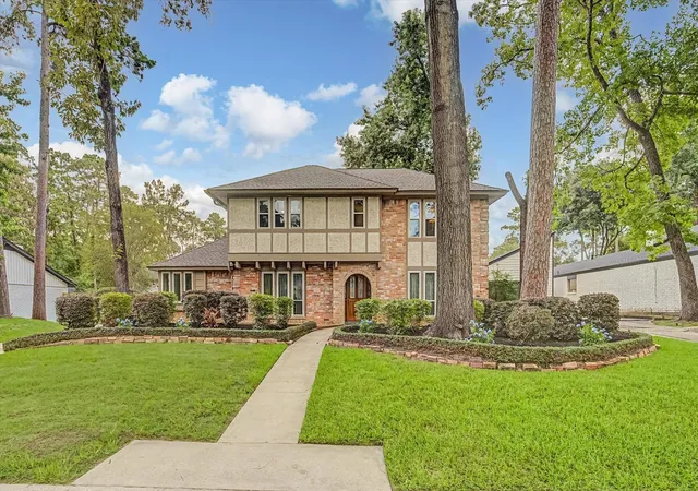 Homes for sale in Kingwood, TX | 2211 Laurel Hill Dr, Kingwood, TX 77339 | MLS# 71218002