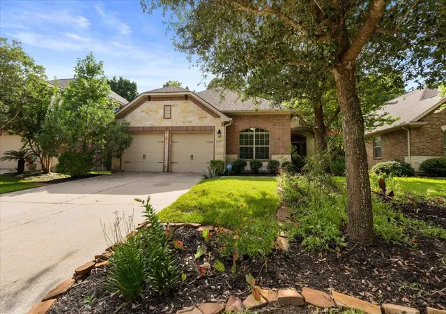 Homes for sale in Tomball, TX | 162 W Heritage Mill Cir, Tomball, TX 77375 | MLS# 23767471