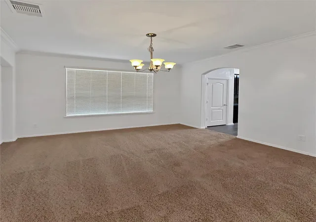 Photo 4 of Single family home for sale at 2247 Brown Oak Dr, Conroe, TX 77304 | MLS# 60352304 | Listing updated on 2026-09-17