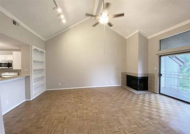 Photo 2 of Condo for sale at 8499 Sands Point Dr, Houston, TX 77036 | MLS# 58516911 | Listing updated on 2026-06-30