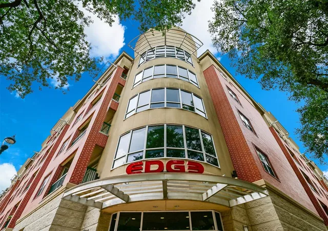 3rd image of 300 St Joseph Pkwy #123, Houston, TX 77002 | MLS# 73723613