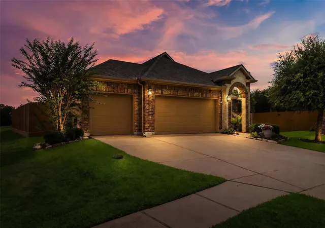 2nd image of 2861 Milano Ln, League City, TX 77573 | MLS# 48731887