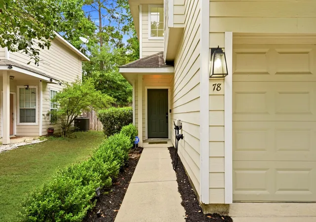 3rd image of 78 N Camellia Grove Cir, Spring, TX 77382 | MLS# 30431568