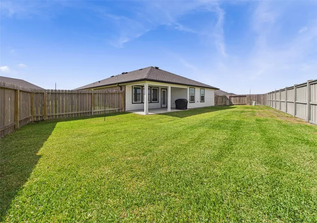 Photo 26 of Sale Pending at 1127 Curly Angora Ct, Rosharon, TX 77583 | MLS# 36786204 | Listing updated on 2026-09-12