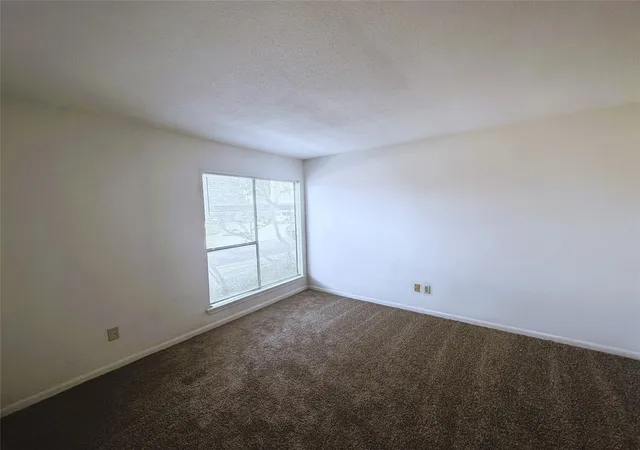 Homes for sale in Houston, TX | 2820 S Bartell Dr #2, Houston, TX 77054 | MLS# 98733303
