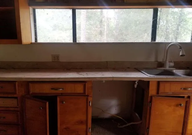 6th image of 201 Creek Dr, Onalaska, TX 77360 | MLS# 78679266