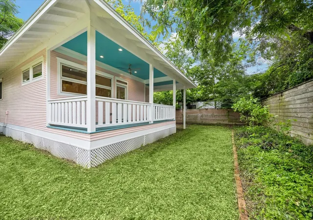 Homes for sale in Houston, TX | 1603 Fulton St, Houston, TX 77009 | MLS# 57476209