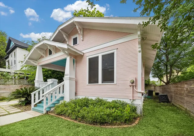 Homes for sale in Houston, TX | 1603 Fulton St, Houston, TX 77009 | MLS# 57476209