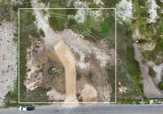 2nd image of 2424 Canal Dr, Bay City, TX 77414 | MLS# 26480360
