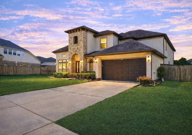 2nd image of 6015 Turner Shadow Ln, Sugar Land, TX 77479 | MLS# 24939328