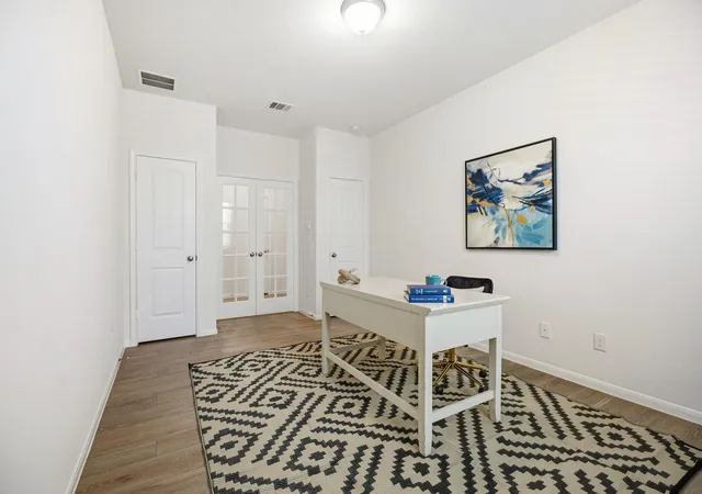 Photo 4 of Single family home for sale at 2717 Bisbee Rd, League City, TX 77573 | MLS# 81617393 | Listing updated on 2026-09-17