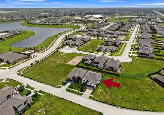 36th image of 2210 Seneca Lake Dr, La Marque, TX 77568 | MLS# 19541865