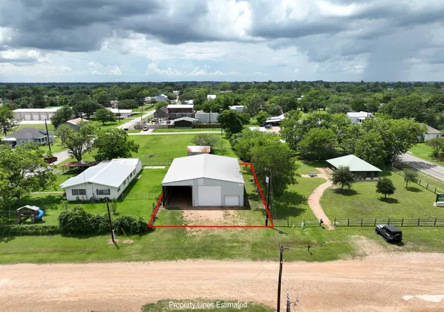 Homes for sale in New Ulm, TX | 435 Cedar St, New Ulm, TX 78950 | MLS# 40272405