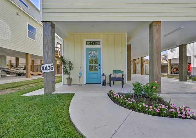 5th image of 4436 Shady Lake Dr, Seabrook, TX 77586 | MLS# 49563988