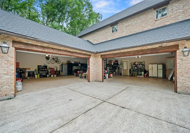 Photo 4 of Single family home for sale at 4402 Oscoda Ct, Spring, TX 77386 | MLS# 17759470 | Listing updated on 2026-09-20