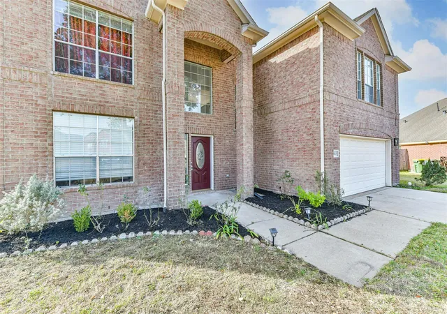 3rd image of 4113 Oak Point Dr, Pearland, TX 77581 | MLS# 18282372