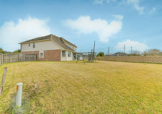 41st image of 4113 Oak Point Dr, Pearland, TX 77581 | MLS# 18282372