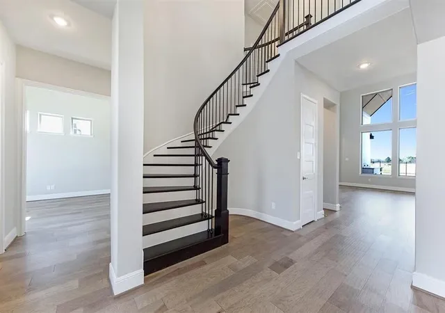 2nd image of 6422 Seville, Manvel, TX 77578 | MLS# 45795929