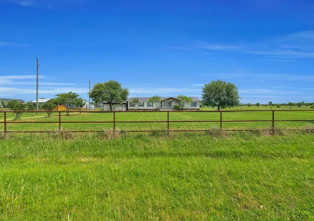 Homes for sale in Waller, TX | 37038 Bell Rd, Waller, TX 77484 | MLS# 65496410