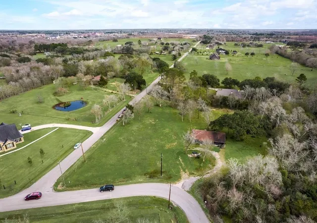 2nd image of 5634 Alleluia Trl, Manvel, TX 77578 | MLS# 34381641