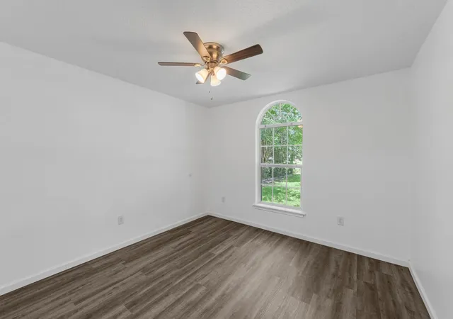 Photo 3 of Single family home for sale at 1002 Shell Ave, Cleveland, TX 77327 | MLS# 8804154 | Listing updated on 2026-09-18