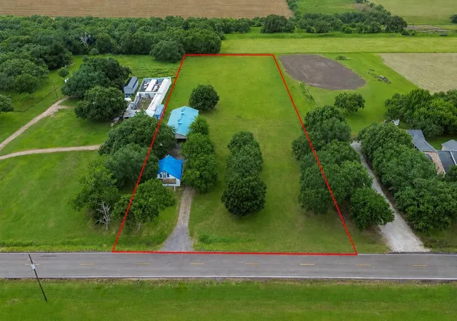 2nd image of 7022 Boothline Rd, Richmond, TX 77469 | MLS# 80850437