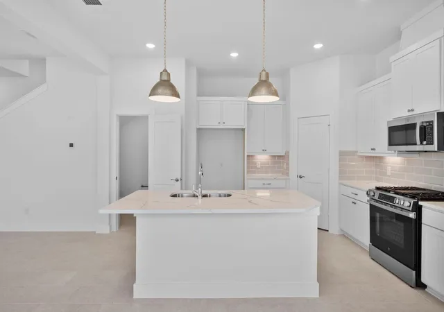 Photo 3 of Sale Pending at 12718 Grayson County Rd, Cypress, TX 77433 | MLS# 67540119 | Listing updated on 2026-09-03