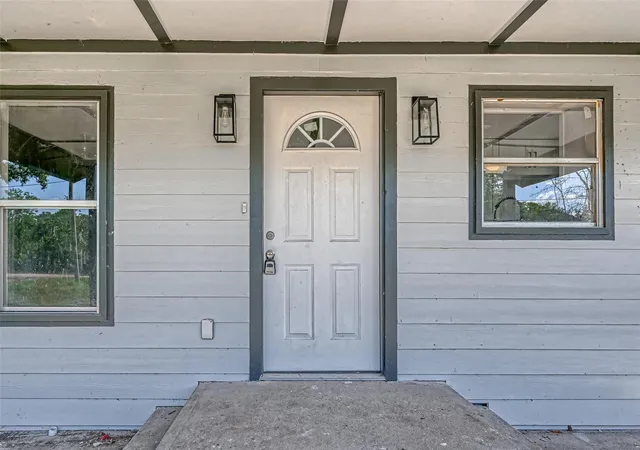 Photo 3 of Single family home for sale at 106 County Rd 416, Brazoria, TX 77422 | MLS# 7358000 | Listing updated on 2026-07-28