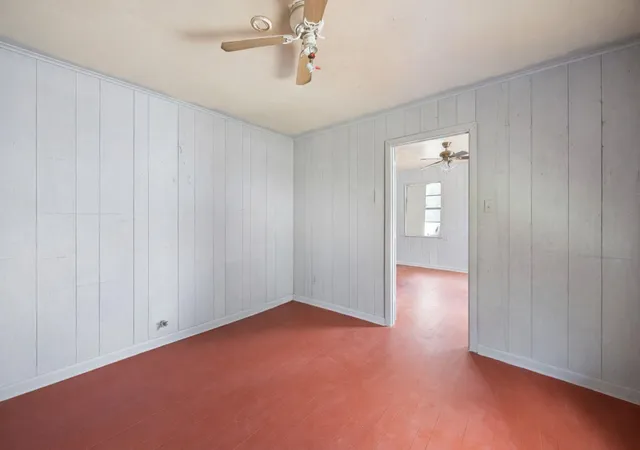 3rd image of 4020 Sayers St, Houston, TX 77026 | MLS# 31555702