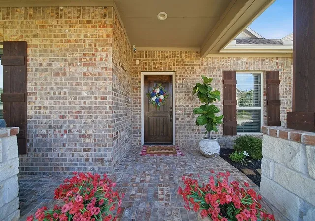 4th image of 9614 Carson Ln, Rosharon, TX 77583 | MLS# 21485116