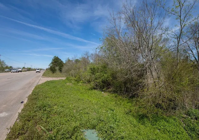 6th image of 2701 Fm 646 Rd N, Santa Fe, TX 77510 | MLS# 84873513