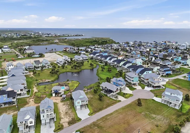 Photo 3 of Land for sale at 4030 Miramar Ct, Galveston, TX 77554 | MLS# 75593187 | Listing updated on 2026-06-04