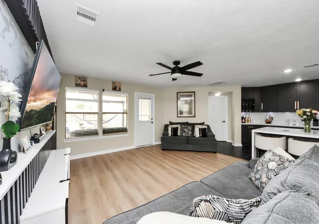 Photo 4 of Single family home for sale at 19110 Remington Springs Dr, Houston, TX 77073 | MLS# 91167450 | Listing updated on 2026-08-22