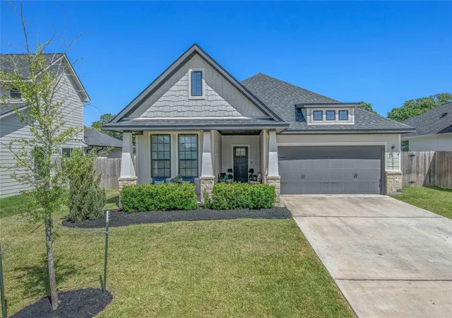 Photo 1 of Single family home for sale at 4117 Vintage Ests Ct, Bryan, TX 77808 | MLS# 8780452 | Listing updated on 2026-09-27