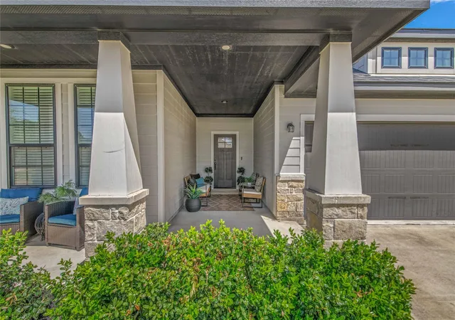 Photo 2 of Single family home for sale at 4117 Vintage Ests Ct, Bryan, TX 77808 | MLS# 8780452 | Listing updated on 2026-09-27