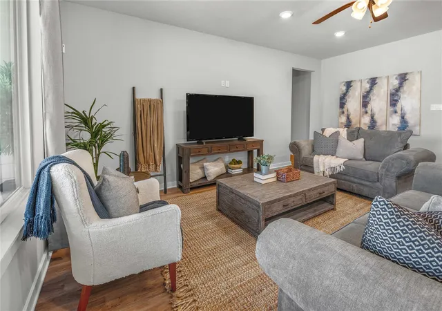 Photo 4 of Single family home for sale at 4117 Vintage Ests Ct, Bryan, TX 77808 | MLS# 8780452 | Listing updated on 2026-09-27