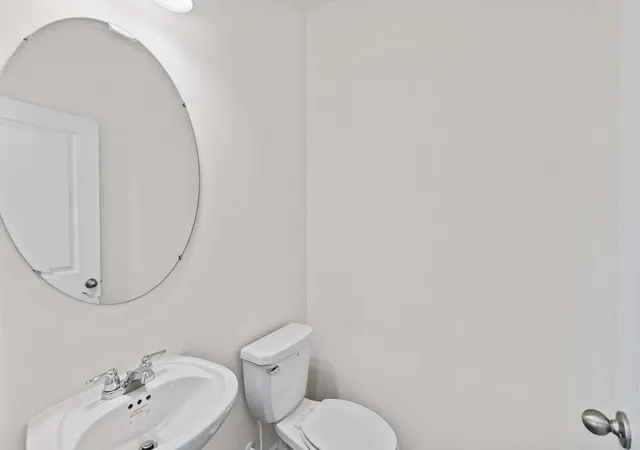 Photo 4 of Single family home for sale at 3223 Diamond View Ln, Angleton, TX 77515 | MLS# 27241016 | Listing updated on 2026-09-17