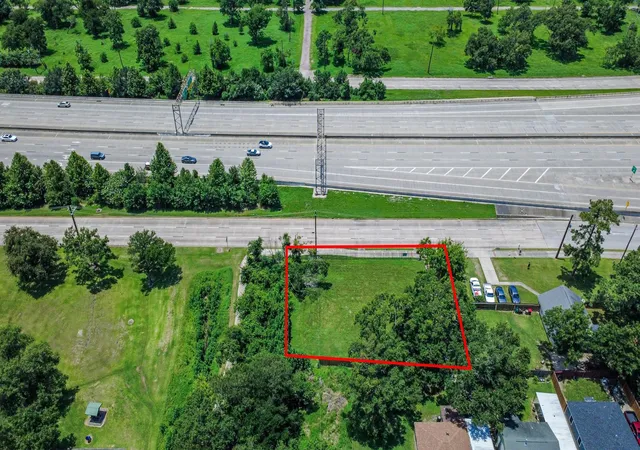 Photo 3 of Land for sale at 302 N Highway 146, Baytown, TX 77520 | MLS# 13187720 | Listing updated on 2026-07-24