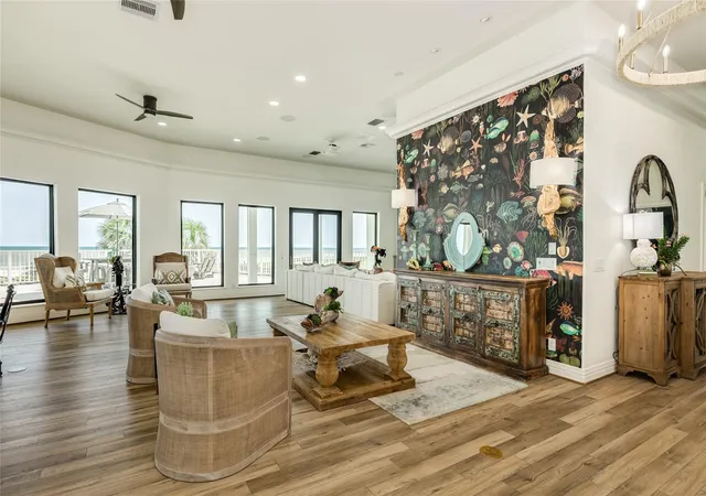Photo 4 of Single family home for sale at 19219 Shores Dr, Galveston, TX 77554 | MLS# 47334245 | Listing updated on 2026-08-31