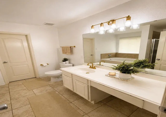 Photo 3 of Single family home for sale at 6507 Hawthorne Fls Ln, Houston, TX 77049 | MLS# 31290386 | Listing updated on 2026-07-13