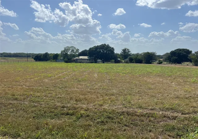 2nd image of 2325 Valenta Rd, La Grange, TX 78945 | MLS# 82357381