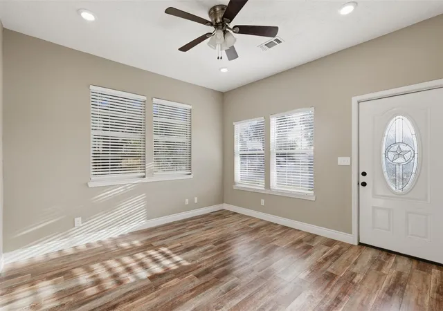 Photo 2 of Single family home for sale at 1306 S Austin, Brenham, TX 77833 | MLS# 16372252 | Listing updated on 2026-09-16