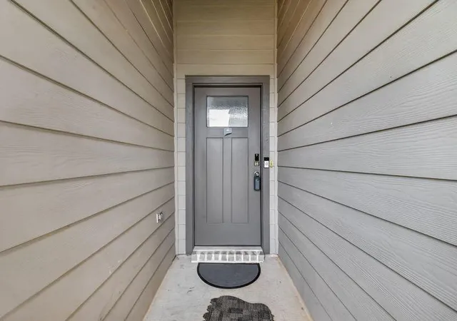 Photo 3 of Single family home for sale at 7523 Keystone Blossom Trl, Richmond, TX 77407 | MLS# 10052240 | Listing updated on 2026-09-17