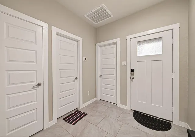 Photo 4 of Single family home for sale at 7523 Keystone Blossom Trl, Richmond, TX 77407 | MLS# 10052240 | Listing updated on 2026-09-17