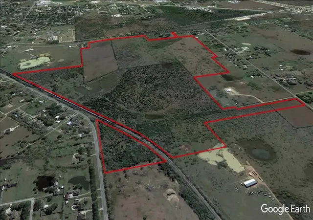 Photo 1 of Sale Pending at 1721 Columbus Rd, Sealy, TX 77474 | MLS# 56930188 | Listing updated on 2026-07-13