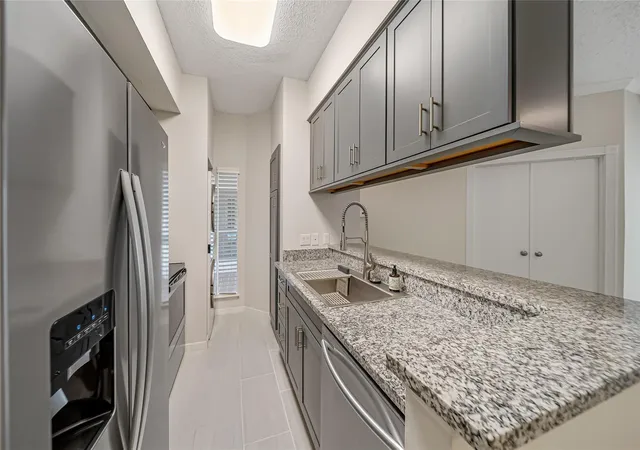 Homes for sale in Houston, TX | 3317 Golden Trails Dr #804, Houston, TX 77345 | MLS# 7545891