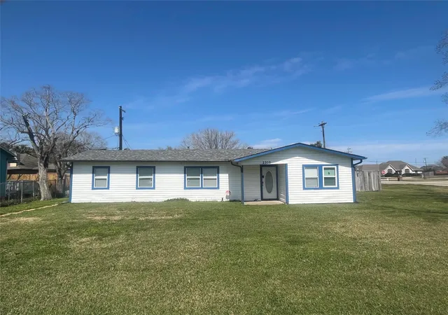 1st image of 2302 35th Ave N, Texas City, TX 77590 | MLS# 23985243